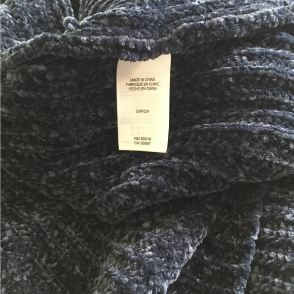 Lucky Brand cowl neck sweater. S oversized Excellent condition, Extremely Cozy! - Picture 6 of 7